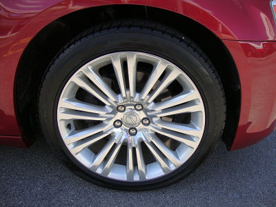 2012 Chrysler 300C  Base