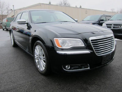 2012 Chrysler 300C  Base