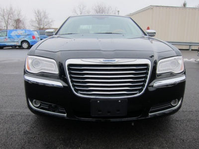 2012 Chrysler 300C  Base
