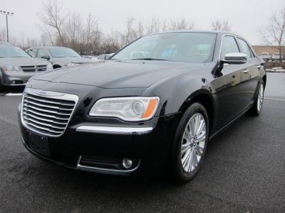 2012 Chrysler 300C  Base