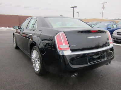 2012 Chrysler 300C  Base