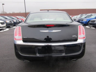 2012 Chrysler 300C  Base