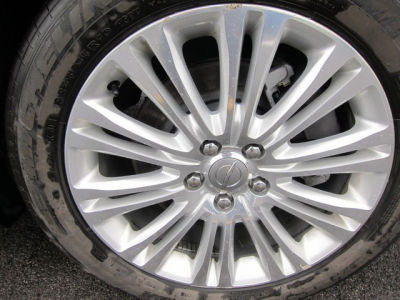 2012 Chrysler 300C  Base