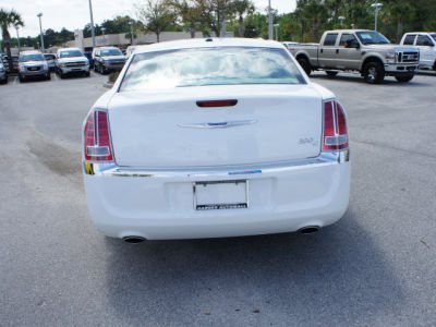 2013 Chrysler 300C  Base