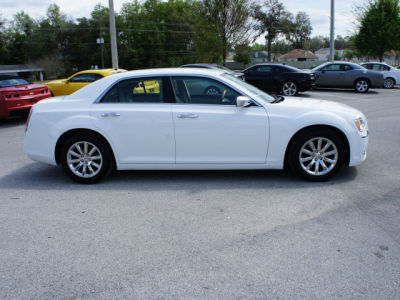 2013 Chrysler 300C  Base