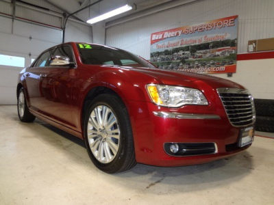 2012 Chrysler 300C  Base