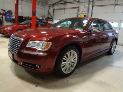2012 Chrysler 300C  Base