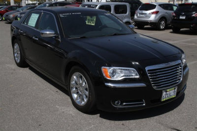 2013 Chrysler 300C  Base