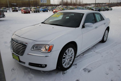 2012 Chrysler 300C  Base