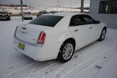 2012 Chrysler 300C  Base