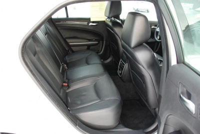 2012 Chrysler 300C  Base