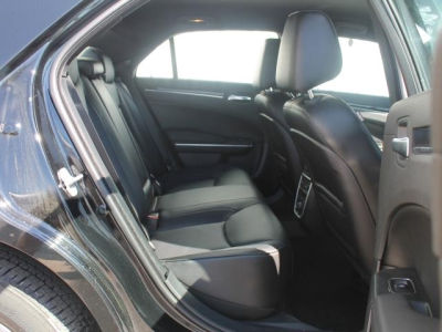 2013 Chrysler 300C  Base