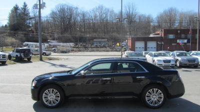 2012 Chrysler 300C  Base