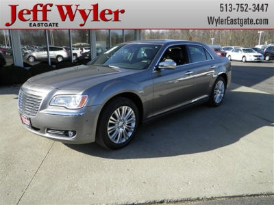 2011 Chrysler 300C  Base