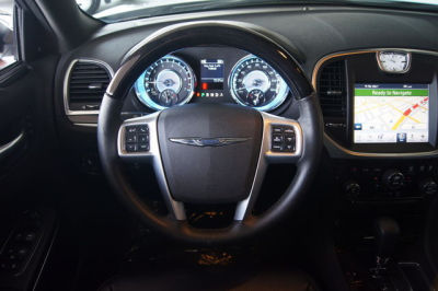 2011 Chrysler 300C