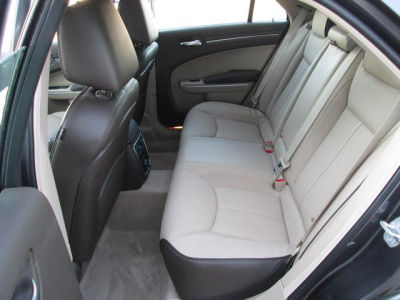 2013 Chrysler 300C  Luxury Series