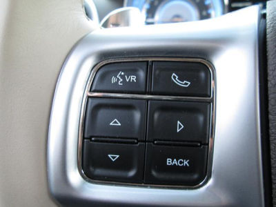 2013 Chrysler 300C  Luxury Series