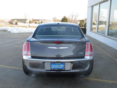 2013 Chrysler 300C  Luxury Series