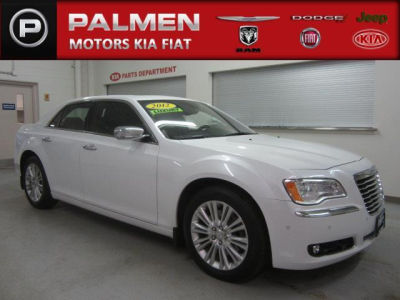 2012 Chrysler 300C  Base