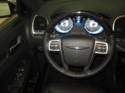 2012 Chrysler 300C  Base