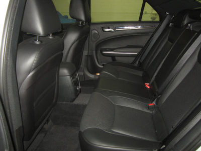 2012 Chrysler 300C  Base
