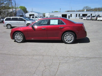 2013 Chrysler 300C  Base