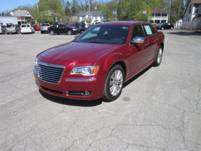 2013 Chrysler 300C  Base