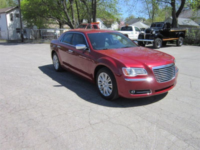 2013 Chrysler 300C  Base