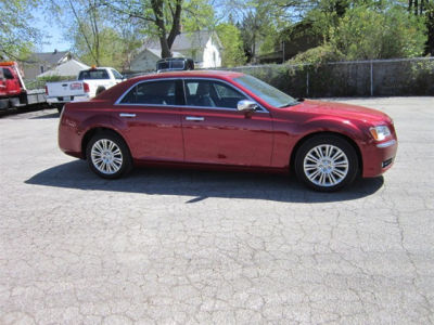 2013 Chrysler 300C  Base