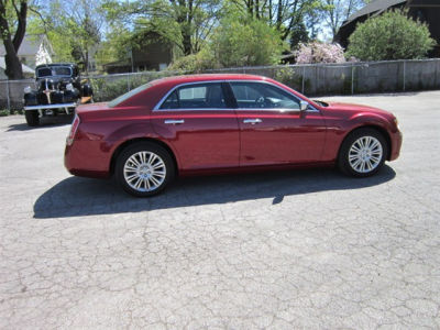 2013 Chrysler 300C  Base