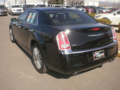 2012 Chrysler 300C  Base