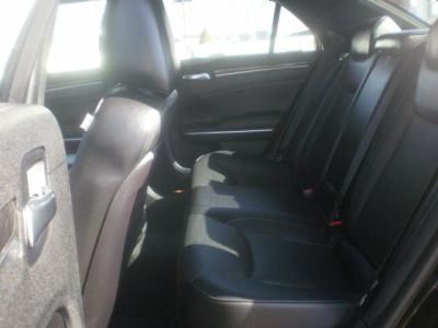 2012 Chrysler 300C  Base