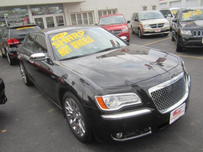 2012 Chrysler 300C  Base