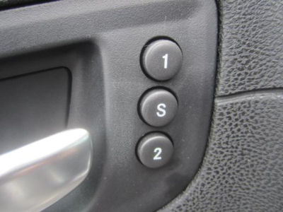 2012 Chrysler 300C  Base