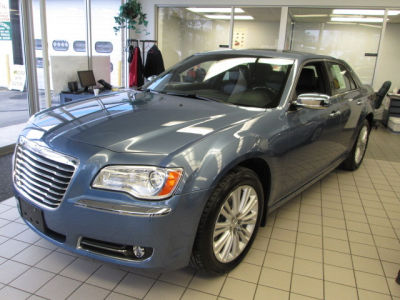 2011 Chrysler 300C