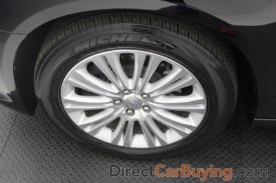 2013 Chrysler 300C  Base