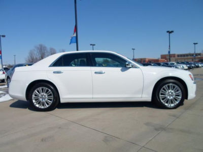 2011 Chrysler 300C