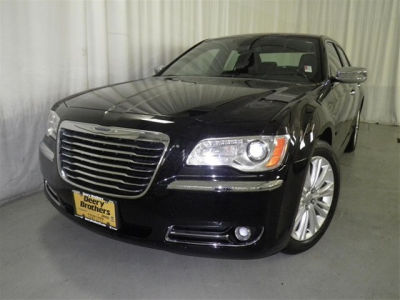 2012 Chrysler 300C  Base