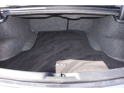 2013 Chrysler 300C  Base