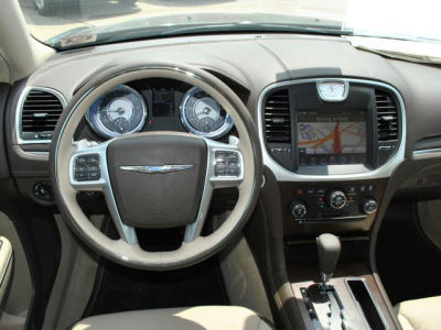 2012 Chrysler 300C  Luxury Series