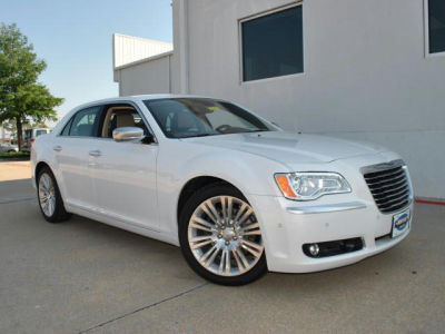 2012 Chrysler 300C  Luxury Series