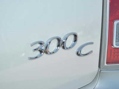 2012 Chrysler 300C  Luxury Series