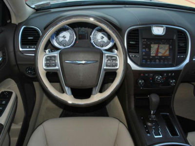 2012 Chrysler 300C  Luxury Series