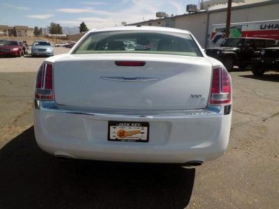 2012 Chrysler 300C  Base