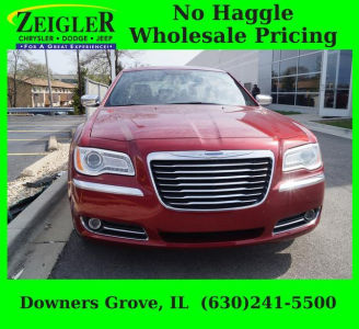 2013 Chrysler 300C  Base