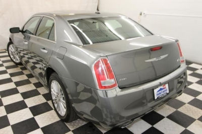 2012 Chrysler 300C