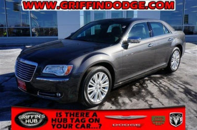 2013 Chrysler 300C  Base