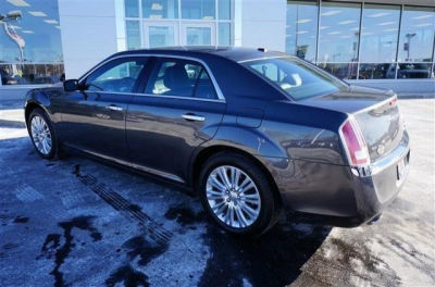 2013 Chrysler 300C  Base