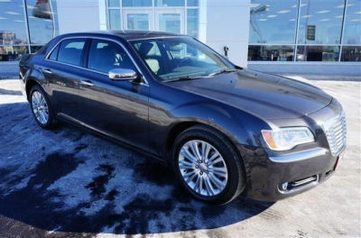 2013 Chrysler 300C  Base