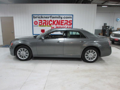 2011 Chrysler 300C  Base